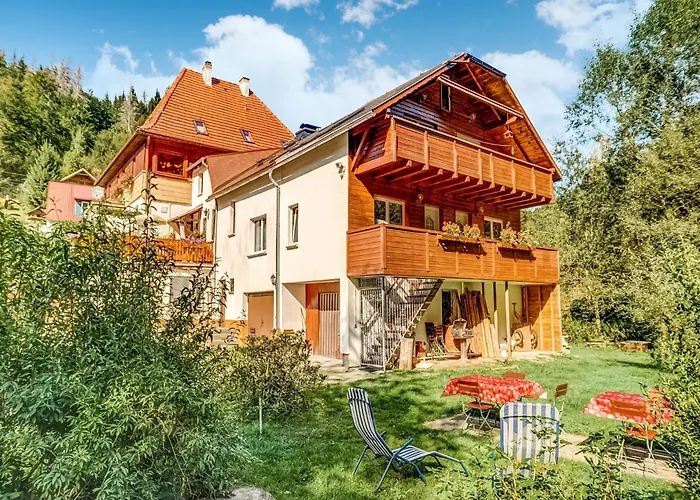 Luxurious In Heubach Germany In The Forest Daire